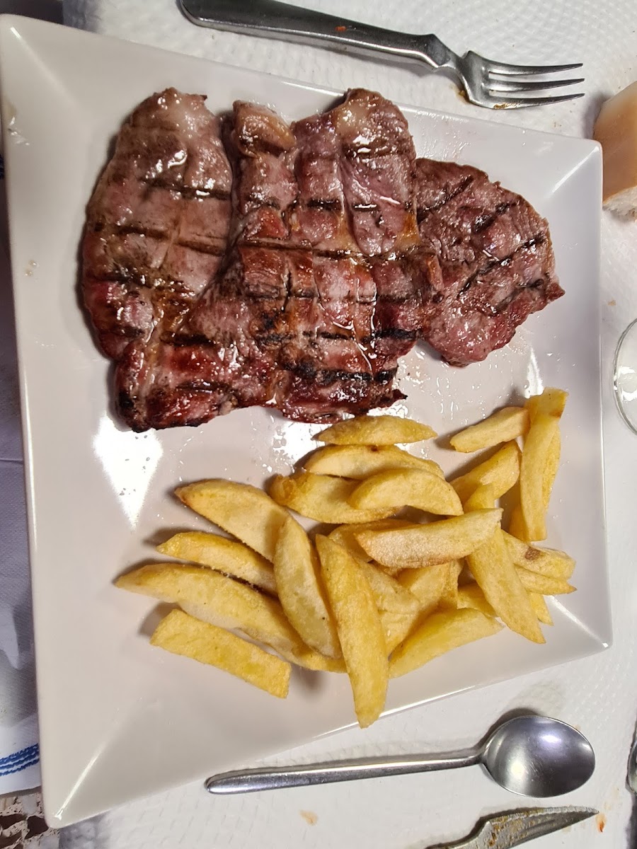 Hostal Restaurante Villares-6